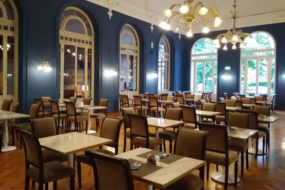 Grand Hotel Regina Salsomaggiore Salsomaggiore Terme Dış mekan fotoğraf