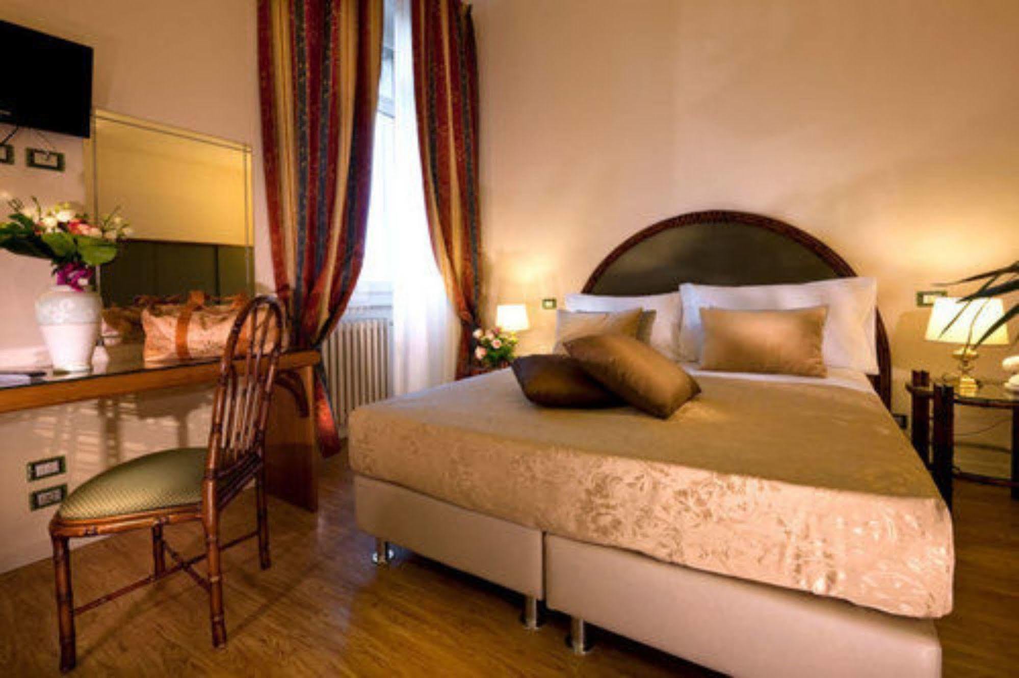 Grand Hotel Regina Salsomaggiore Salsomaggiore Terme Dış mekan fotoğraf